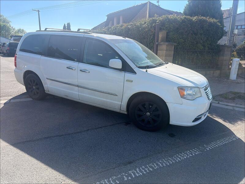 Chrysler Town & Country