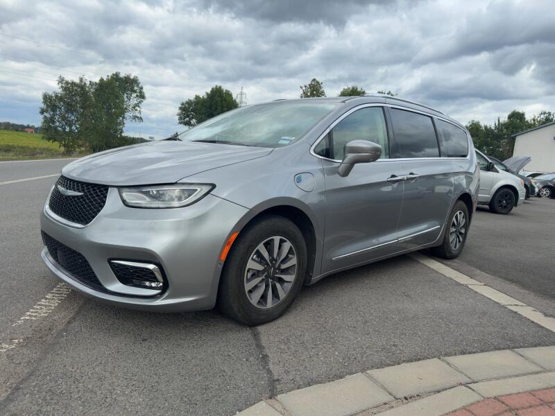 Chrysler Pacifica