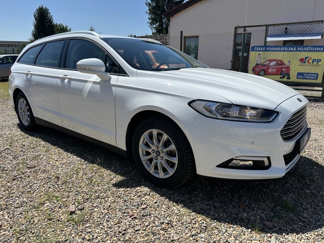 Ford Mondeo 2,0 TDCi VYHŘ. SEDADLA