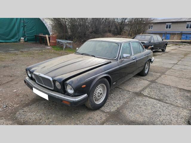 Jaguar XJ 12 5.3 HE