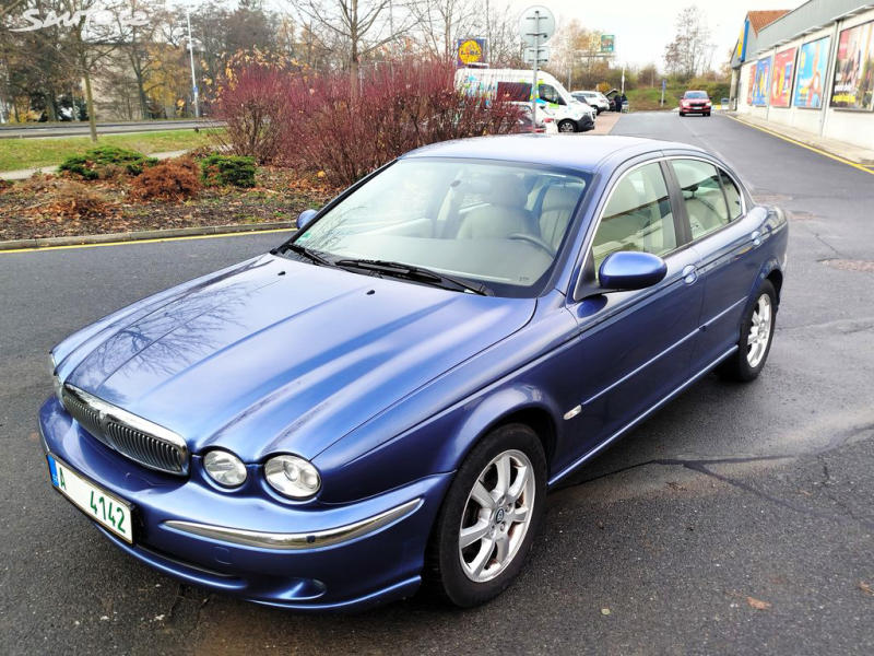 Jaguar X-Type