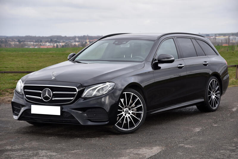 Mercedes-Benz Triedy E