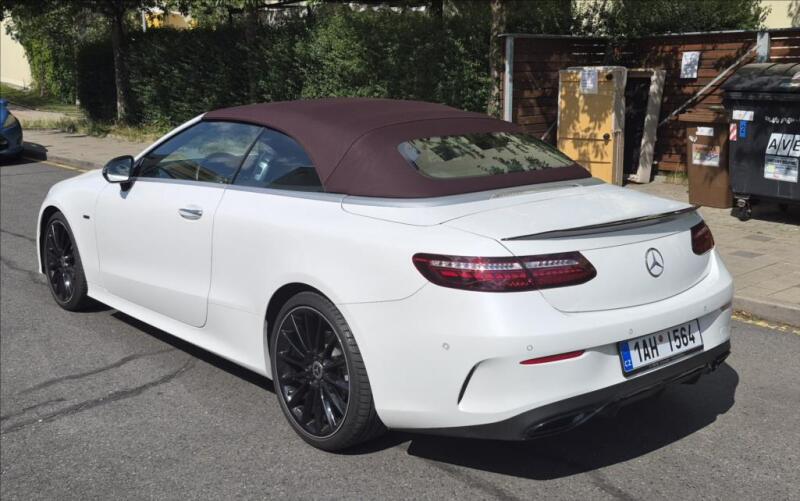 Mercedes-Benz Triedy E