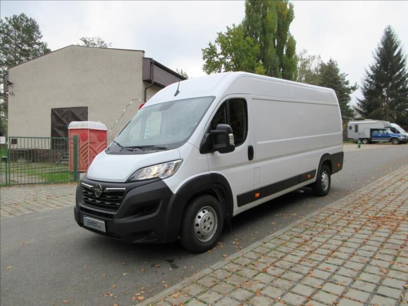 Opel Movano