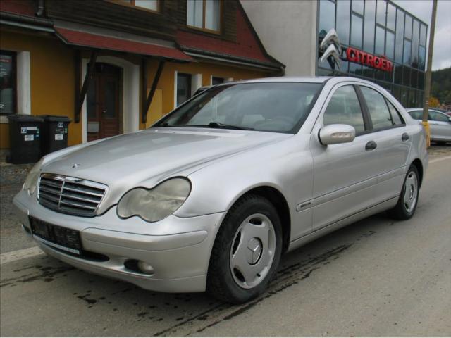 Mercedes-Benz Triedy C