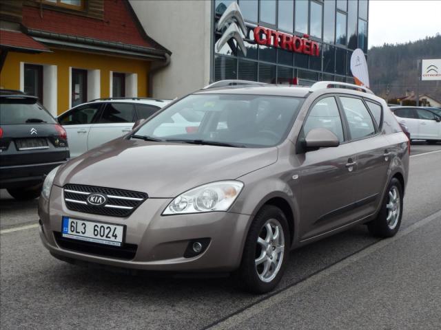 Kia Ceed 1,6 CVVT X-ecutive