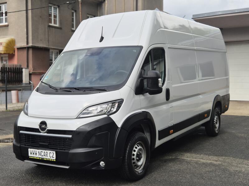 Opel Movano