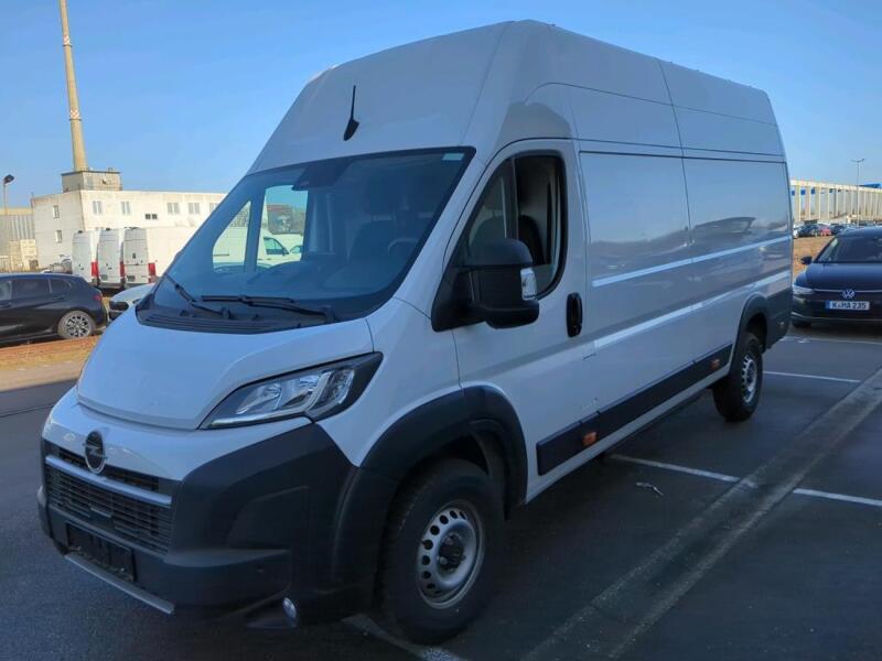 Opel Movano
