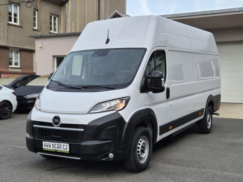 Opel Movano