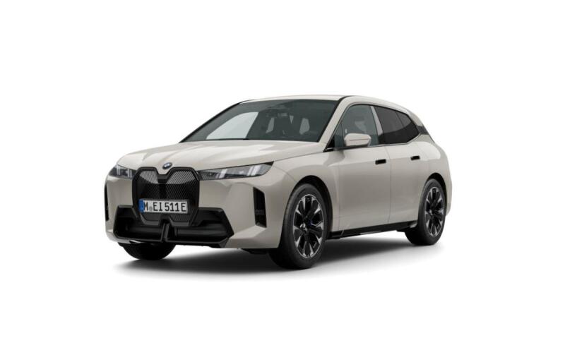 BMW iX