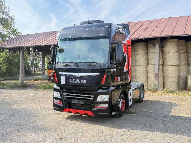 MAN TGX