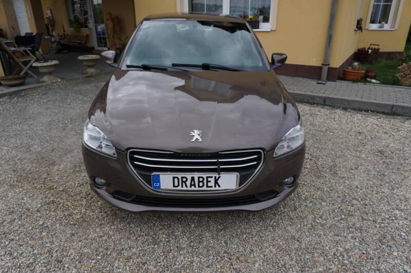 Peugeot 301