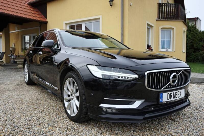 Volvo V90