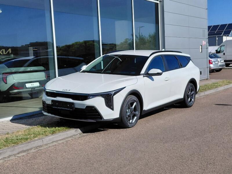 Kia K4