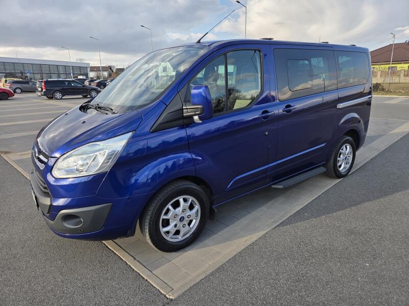 Ford Tourneo Custom