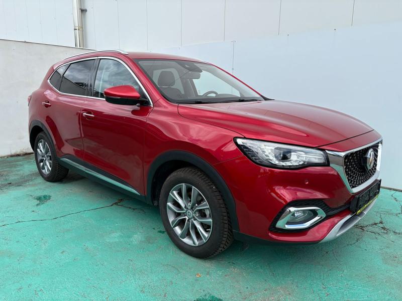 MG HS