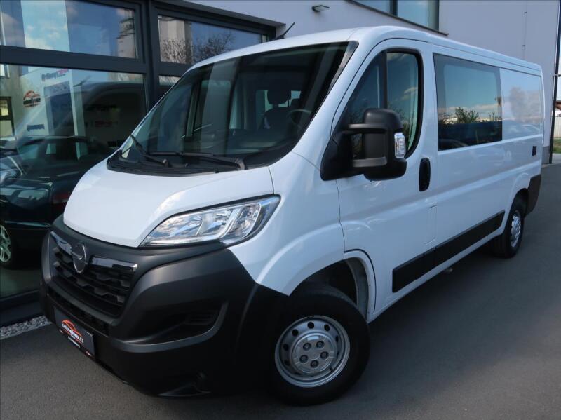 Opel Movano