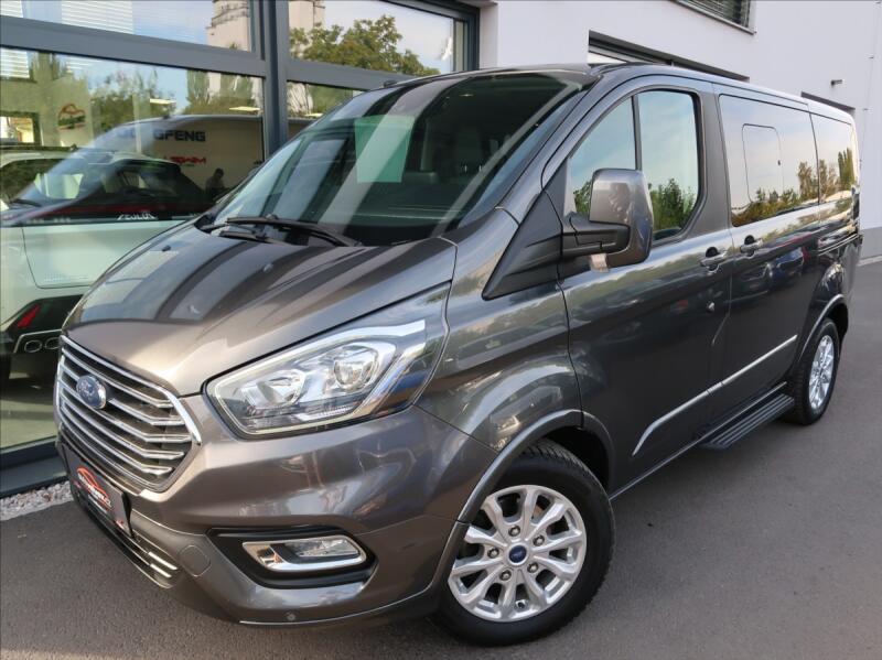 Ford Tourneo Custom