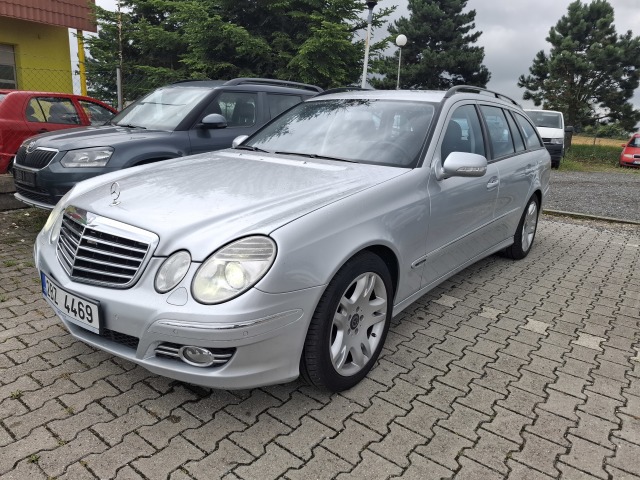 Mercedes-Benz Třídy E 280 CDI Elegance