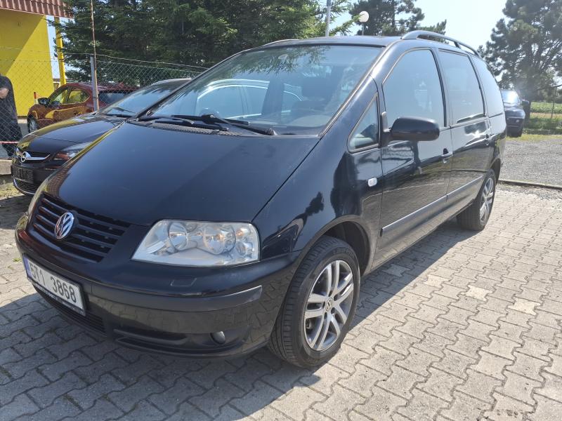 Volkswagen Sharan 1,9 TDI 7 míst  - fotografie inzerátu