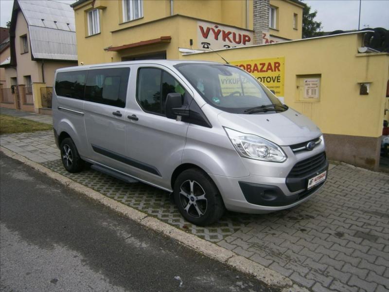 Ford Tourneo Custom