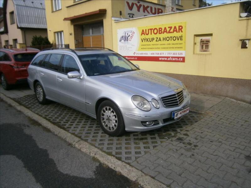 Mercedes-Benz Serii E