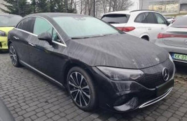 Mercedes-Benz EQE
