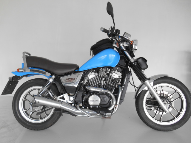 Honda VT 500 E