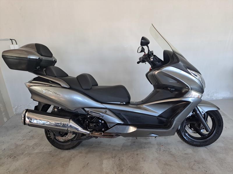 Honda Silver Wing 400