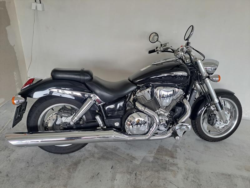 Honda VTX 1800