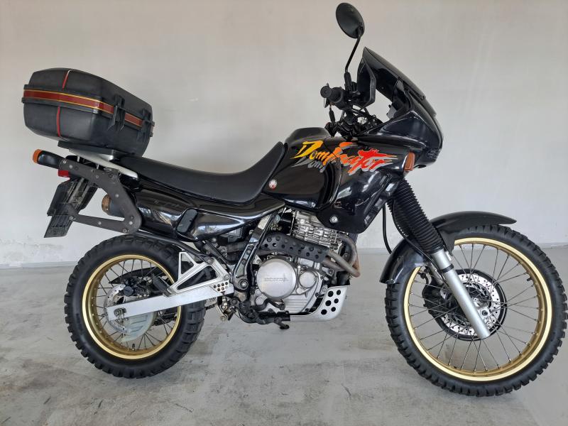 Honda NX 650 Dominator