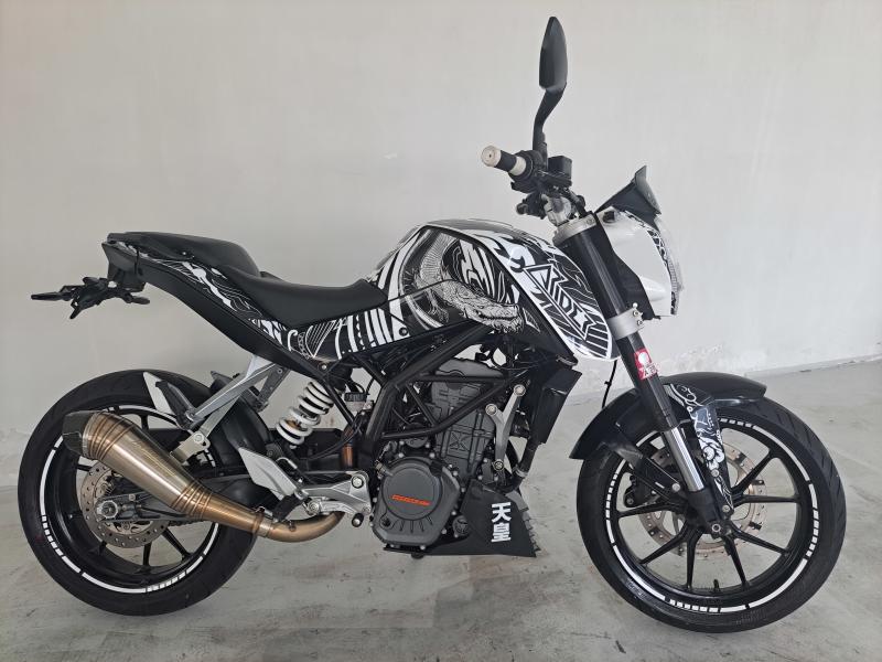 KTM 125 Duke