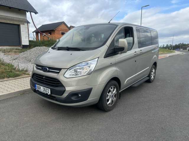 Ford Tourneo Custom