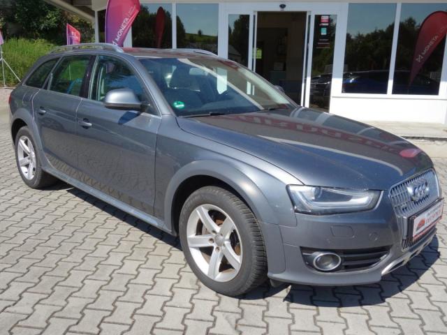 Audi A4 Allroad 3.0TDI 180kW -NAVI-TAŽ.Z.-S.KN