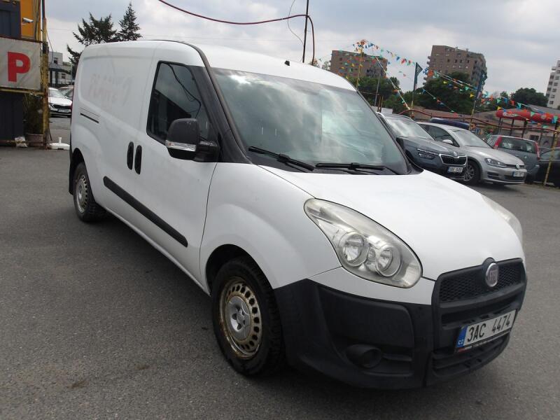 Fiat Dobl�