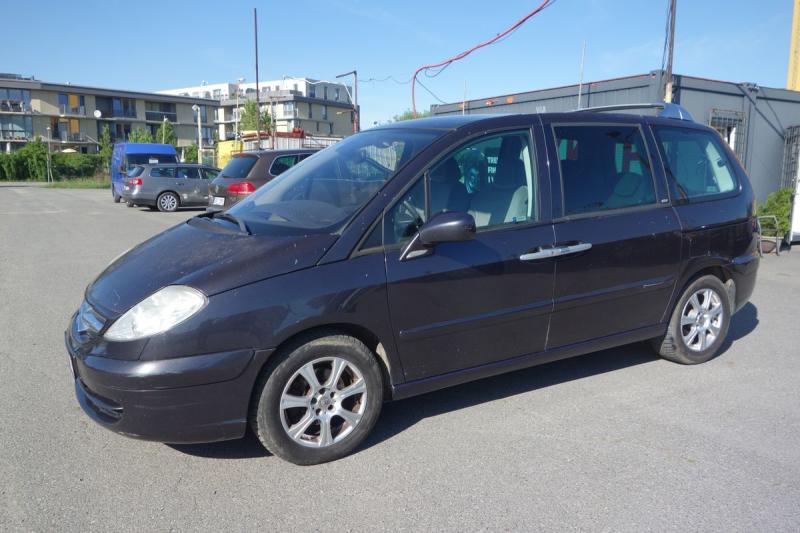 Peugeot 807