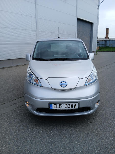Nissan NV200