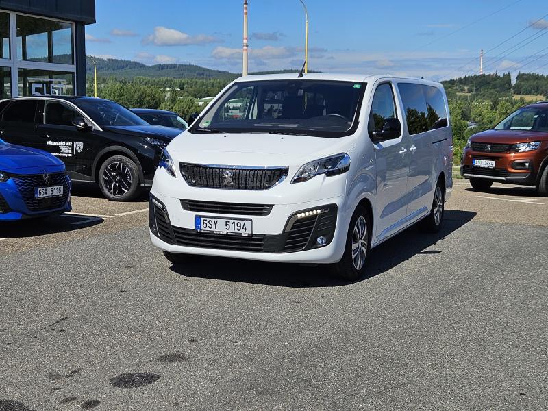 Peugeot Traveller
