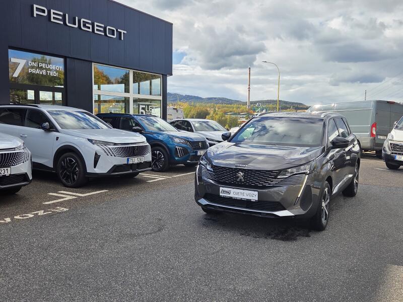 Peugeot 5008