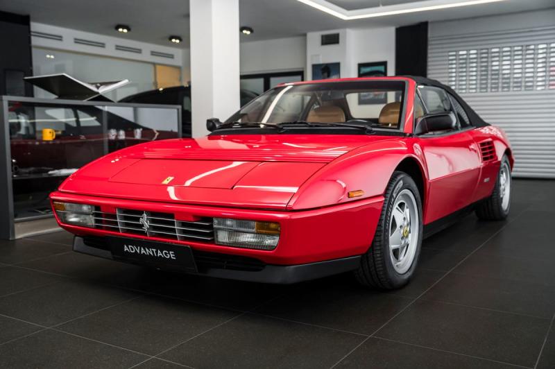 Ferrari Mondial