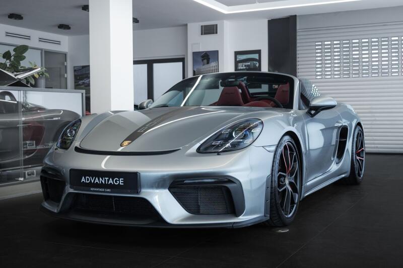 Porsche 718