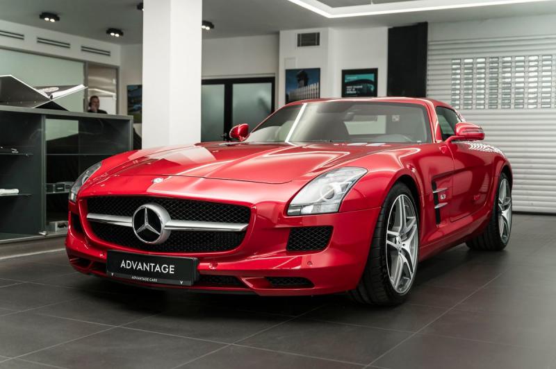 Mercedes-Benz SLS AMG