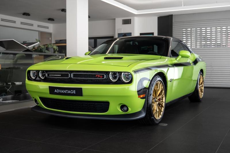 Dodge Challenger