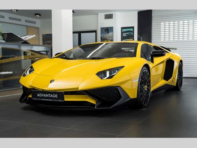 Lamborghini Aventador