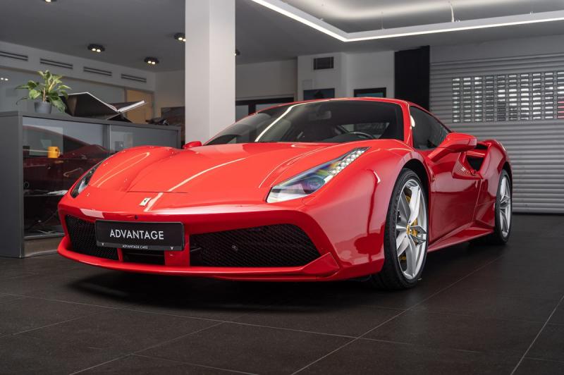 Ferrari 488
