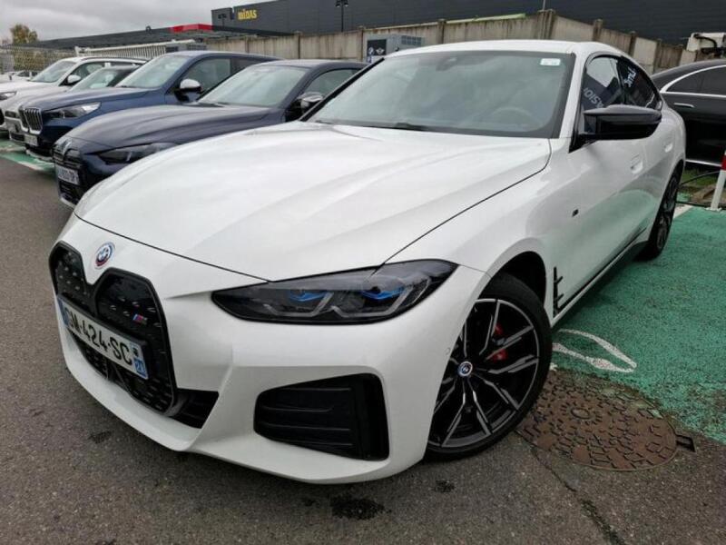 BMW i4