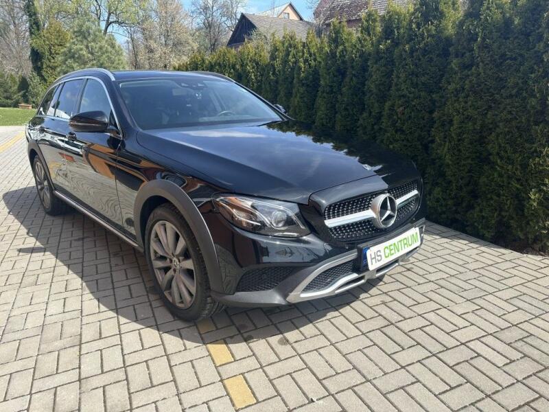Mercedes-Benz Triedy E