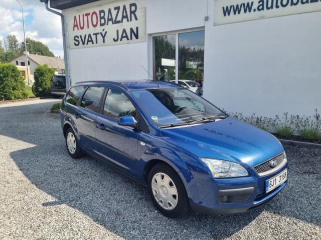 Ford Focus 1.6 i Zimáky,Serviska