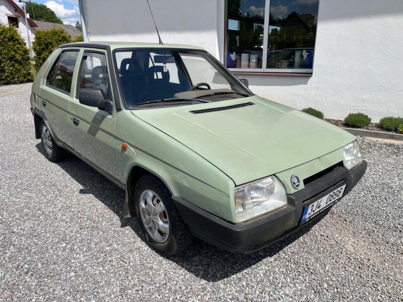 Skoda Favorit