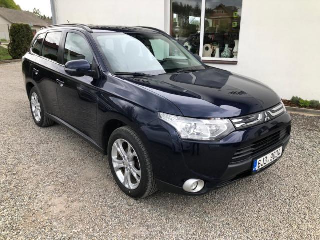 Mitsubishi Outlander 2.3 DiD 4x4 Sada kol